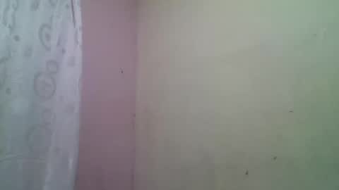 Snapshot of gianna165909 chatting on 02/04/25, 02:28 gianna165909 online show from 02/04/25, 02:28