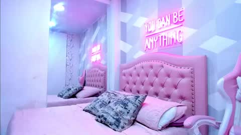 Snapshot of gianna_watson chatting on 03/01/25, 04:33 gianna_watson online show from 03/01/25, 04:33