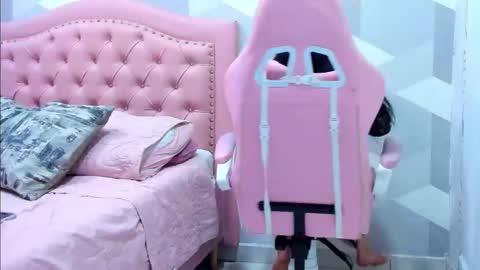 Snapshot of gianna_watson chatting on 03/04/25, 04:20 gianna_watson online show from 03/04/25, 04:20