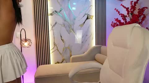 Snapshot of gianovak chatting on 11/10/25, 11:42 gianovak online show from 11/10/25, 11:42