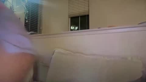 Snapshot of giathelibra chatting on 09/21/25, 05:42 giathelibra online show from 09/21/25, 05:42