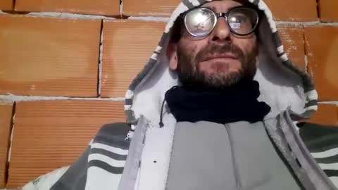 Corrado online show from 11/26/25, 03:35