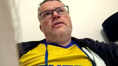 giddyup2222222 online show from 11/21/25, 12:54