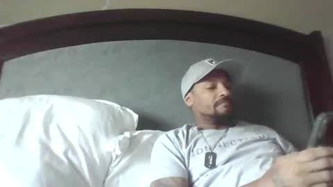 Gifted online show from 11/11/25, 02:28