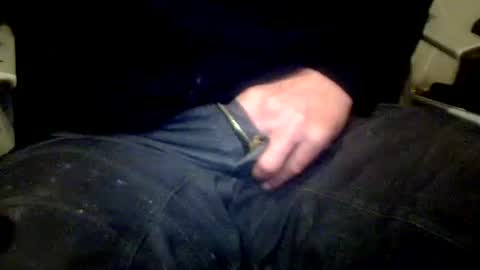 Snapshot of giftedbiker11 chatting on 02/01/25, 06:43 giftedbiker online show from 02/01/25, 06:43