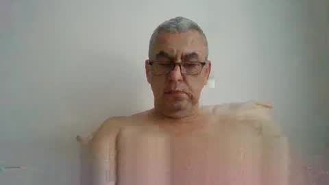 gigi1970 online show from 04/29/26, 08:07
