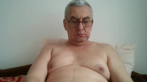 gigi1970 online show from 05/16/26, 07:27