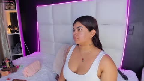 Snapshot of gigi_duran chatting on 04/27/26, 12:47 Gigi online show from 04/27/26, 12:47