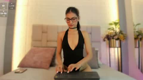 Snapshot of gigi_rosee chatting on 07/06/26, 11:51 gigi_rosee online show from 07/06/26, 11:51