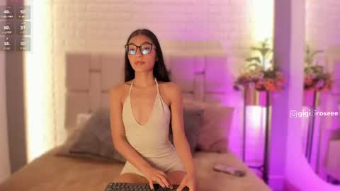Snapshot of gigi_rosee chatting on 08/01/26, 01:10 gigi_rosee online show from 08/01/26, 01:10