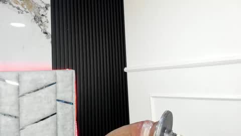 Gigi Doll online show from 10/17/25, 11:13