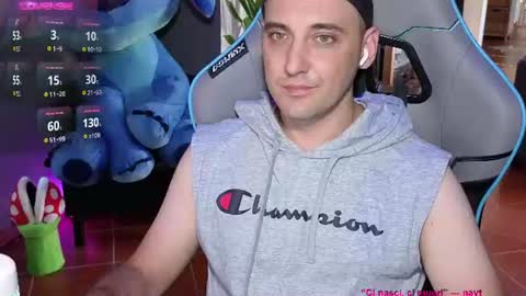 Snapshot of gil_gamesh2nd chatting on 07/11/26, 08:06 Mirko online show from 07/11/26, 08:06