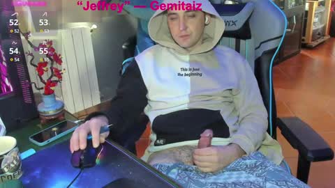 Snapshot of gil_gamesh90 chatting on 01/19/25, 11:56 Mirko online show from 01/19/25, 11:56