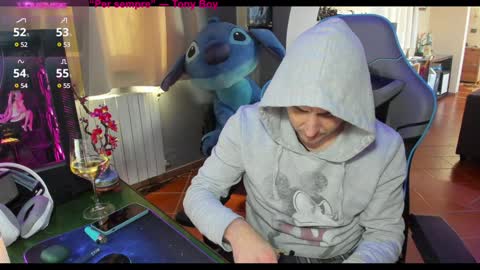 Snapshot of gil_gamesh90 chatting on 01/29/25, 11:51 Mirko online show from 01/29/25, 11:51