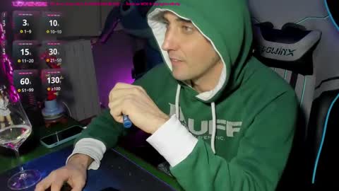 Snapshot of gil_gamesh90 chatting on 02/16/25, 04:53 Mirko online show from 02/16/25, 04:53