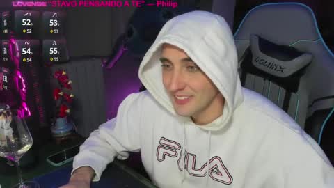 Snapshot of gil_gamesh90 chatting on 02/19/25, 09:36 Mirko online show from 02/19/25, 09:36