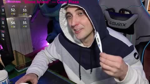 Snapshot of gil_gamesh90 chatting on 02/27/25, 03:26 Mirko online show from 02/27/25, 03:26