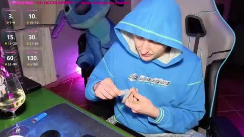 Snapshot of gil_gamesh90 chatting on 03/05/25, 08:53 Mirko online show from 03/05/25, 08:53