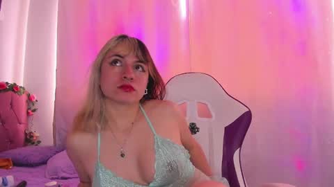 Snapshot of gilakat chatting on 01/28/25, 03:04 gilakat online show from 01/28/25, 03:04