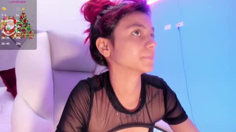 Snapshot of gimenalara chatting on 12/21/24, 08:00 Gimena online show from 12/21/24, 08:00