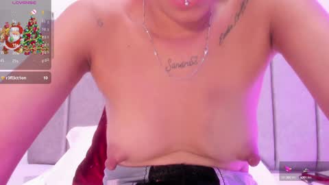 Snapshot of gimenalara chatting on 12/21/24, 11:13 Gimena online show from 12/21/24, 11:13