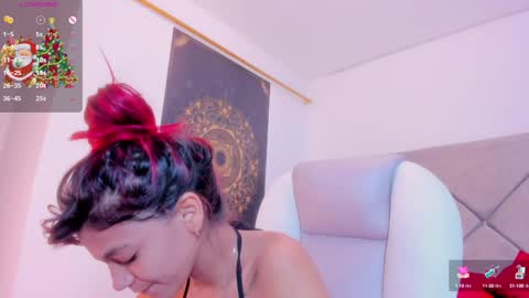 Snapshot of gimenalara chatting on 01/08/25, 07:24 Gimena online show from 01/08/25, 07:24