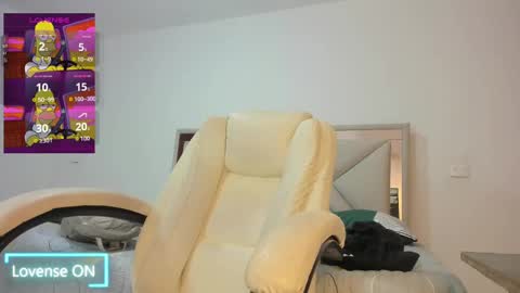 Snapshot of gimenalara chatting on 09/27/25, 11:37 Gimena online show from 09/27/25, 11:37