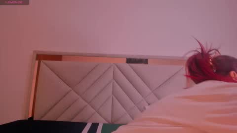 Snapshot of gimenalara chatting on 10/21/25, 12:06 Gimena online show from 10/21/25, 12:06