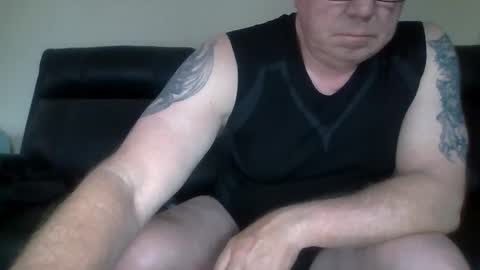 gimmmieoooo online show from 12/01/25, 07:02