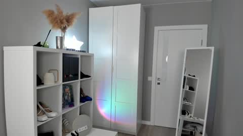 Gin online show from 02/03/25, 12:47