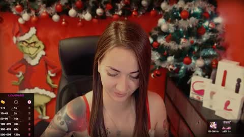 Snapshot of gina_hotlick chatting on 12/15/24, 11:12 gina_hotlick online show from 12/15/24, 11:12
