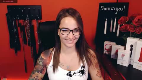 Snapshot of gina_hotlick chatting on 10/03/25, 05:26 gina_hotlick online show from 10/03/25, 05:26