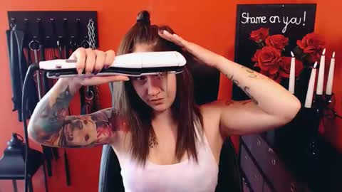 gina_hotlick online show from 05/27/26, 08:00
