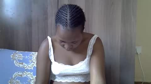 Snapshot of gina_sassy chatting on 10/24/25, 12:34 Adiliah online show from 10/24/25, 12:34