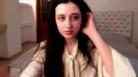 Kate online show from 02/14/25, 12:36