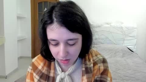 Kate online show from 02/17/26, 08:22