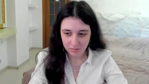 Kate online show from 03/12/26, 10:10
