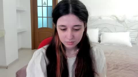 Kate online show from 05/18/26, 09:26