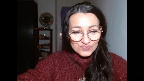 GinaONeon online show from 12/28/24, 08:58