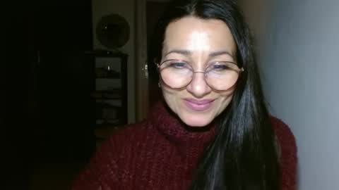 GinaONeon online show from 12/31/24, 12:21