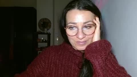 GinaONeon online show from 01/16/25, 10:34