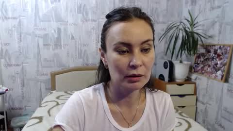 ginaxsoulah   online show from 10/09/25, 01:53