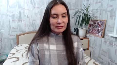 ginaxsoulah   online show from 10/16/25, 03:57