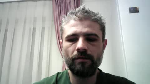 Snapshot of gindrie chatting on 01/19/25, 03:39 Gabriel online show from 01/19/25, 03:39