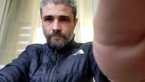 Snapshot of gindrie chatting on 01/20/25, 01:32 Gabriel online show from 01/20/25, 01:32