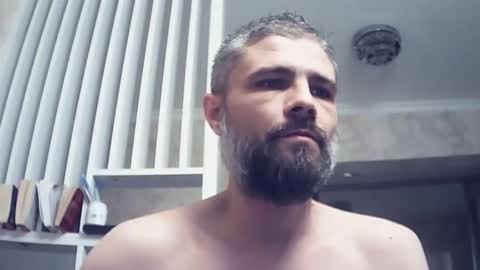 Snapshot of gindrie chatting on 02/14/25, 06:19 Gabriel online show from 02/14/25, 06:19