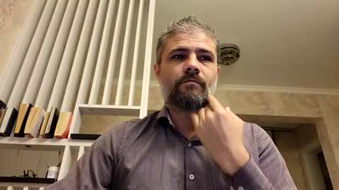 Gabriel online show from 11/18/25, 05:12