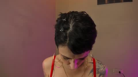 Ginebra online show from 02/10/26, 04:11