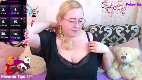 ginesia online show from 11/16/25, 01:39