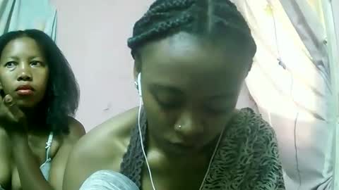 Ginette9794 online show from 10/12/25, 04:11